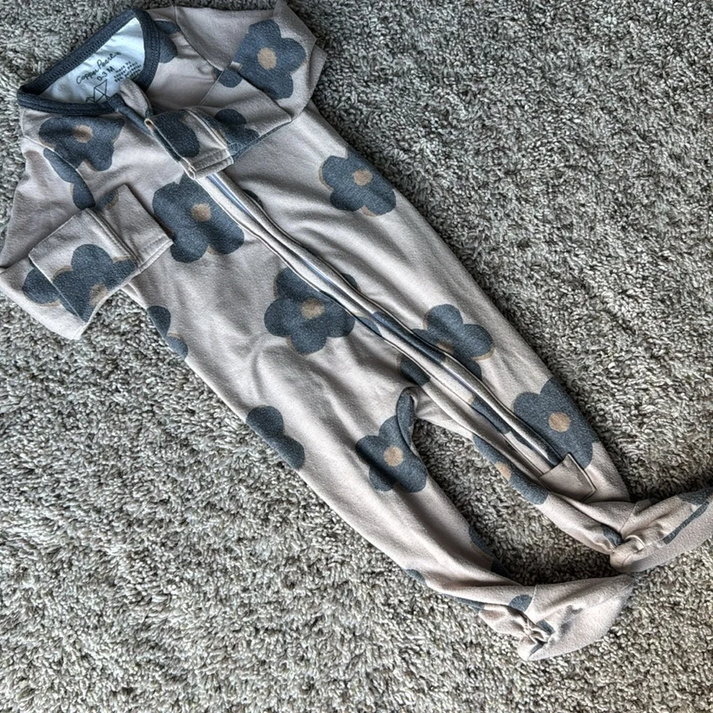 Copper Pearl Gemma In Tan Pajamas - Picture 7 of 11